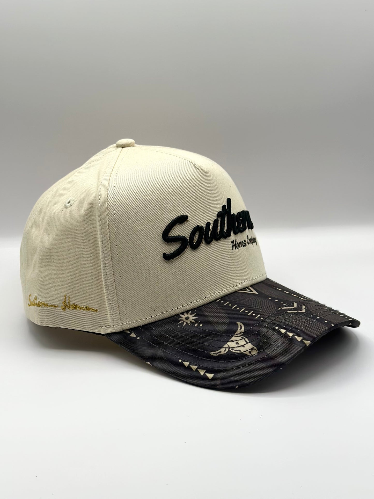 Cattle Cream Trucker